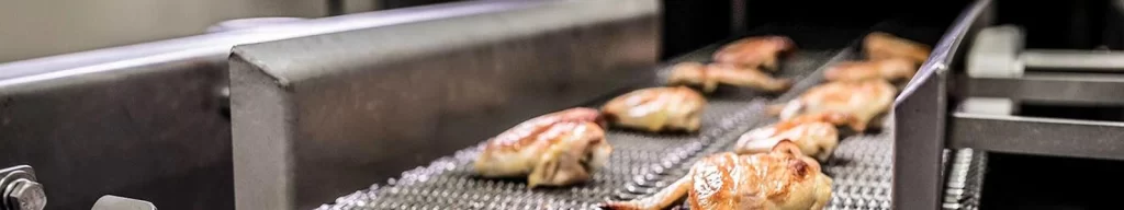 تصویر یک کیک روی استیل 316 مناسب صنایع غذایی